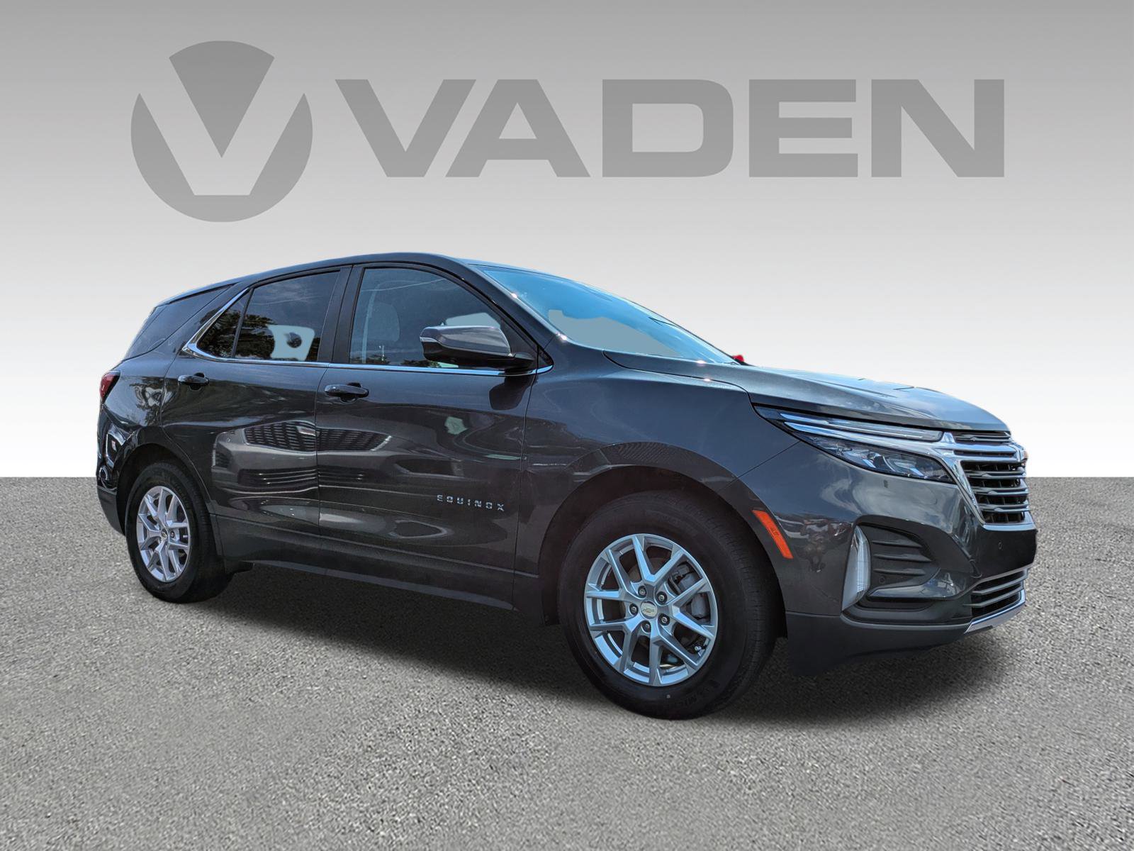 Used 2022 Chevrolet Equinox LT image 3