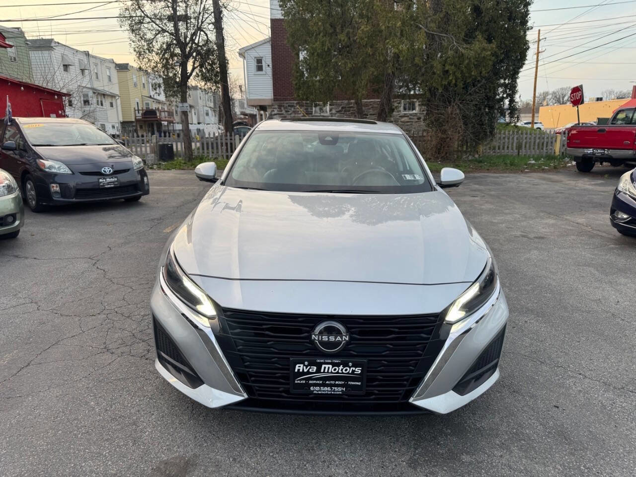 Used 2023 Nissan Altima 2.5 SL image 3
