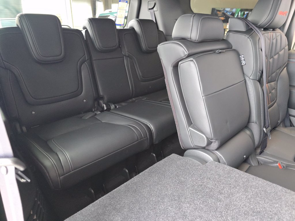 New 2025 Nissan Armada PRO-4X w/ Pro-4X Premium Package AWD/4WD image 31