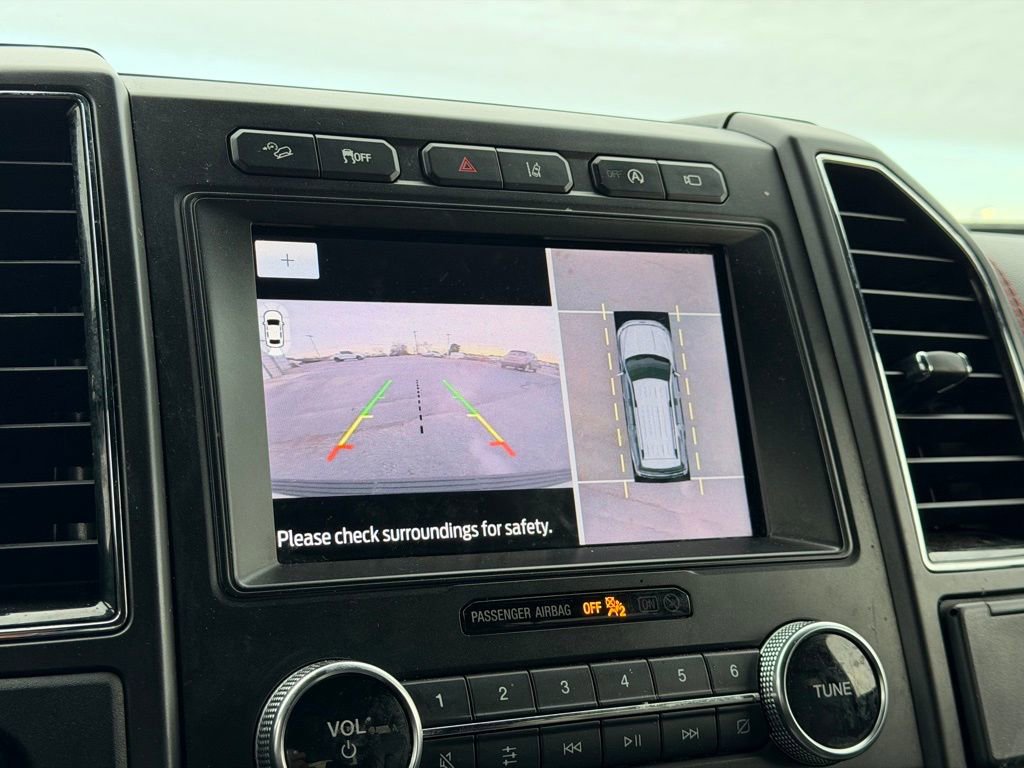 Used 2020 Ford Expedition Limited w/ Equipment Group 303A image 25