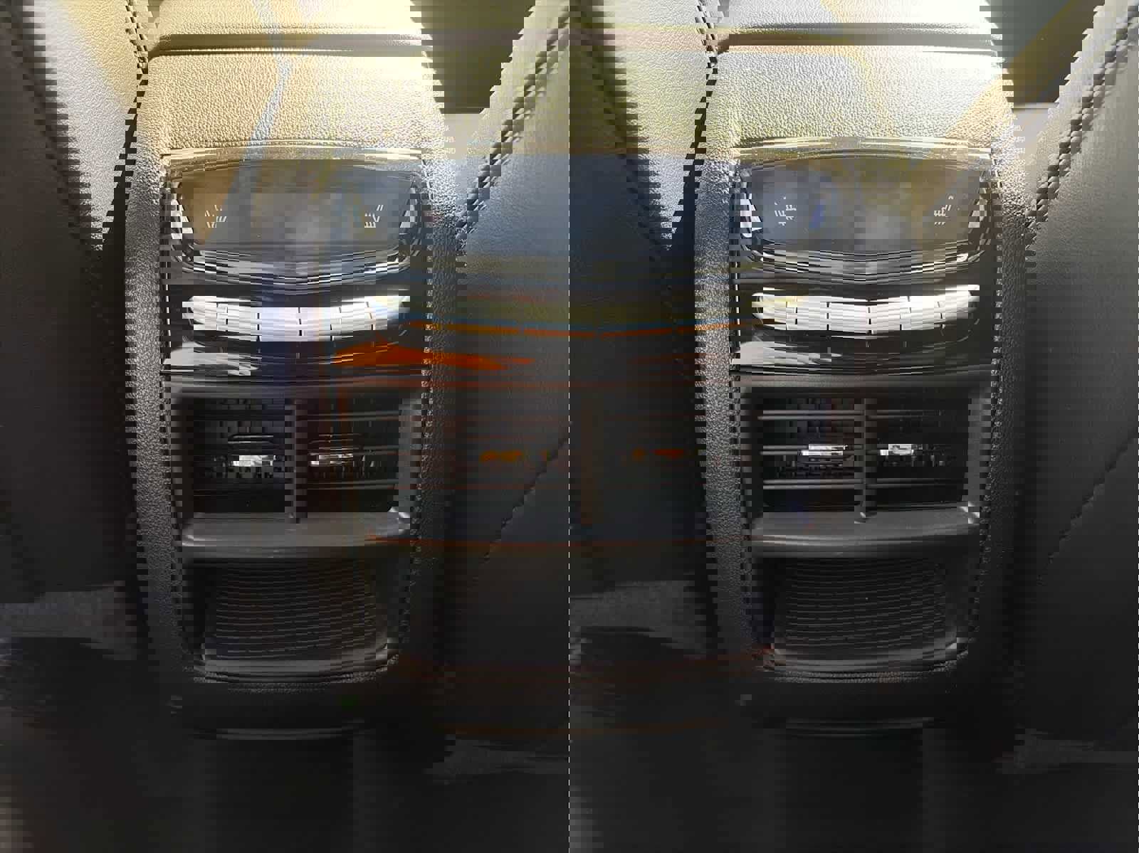 Used 2025 Cadillac XT5 Premium Luxury image 21