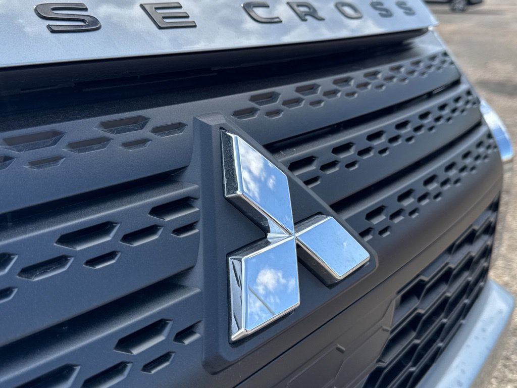 New 2026 Mitsubishi Eclipse Cross LE AWD/4WD image 43