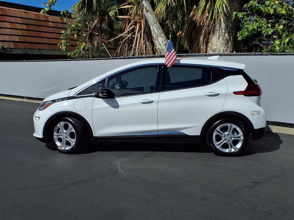 Used 2017 Chevrolet Bolt LT image 3