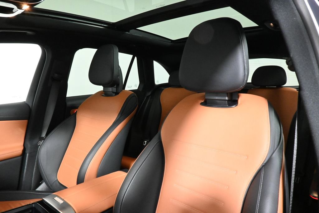 Used 2024 Mercedes-Benz GLC 43 AMG 4MATIC image 16