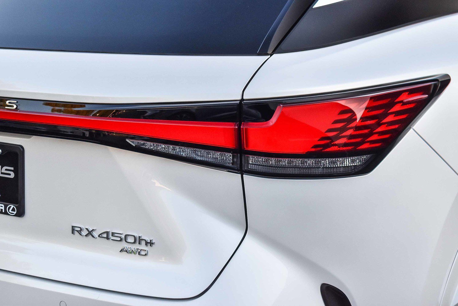 New 2026 Lexus RX 450h AWD image 7