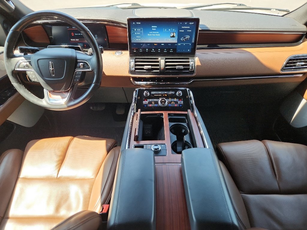 Used 2022 Lincoln Navigator Reserve image 7