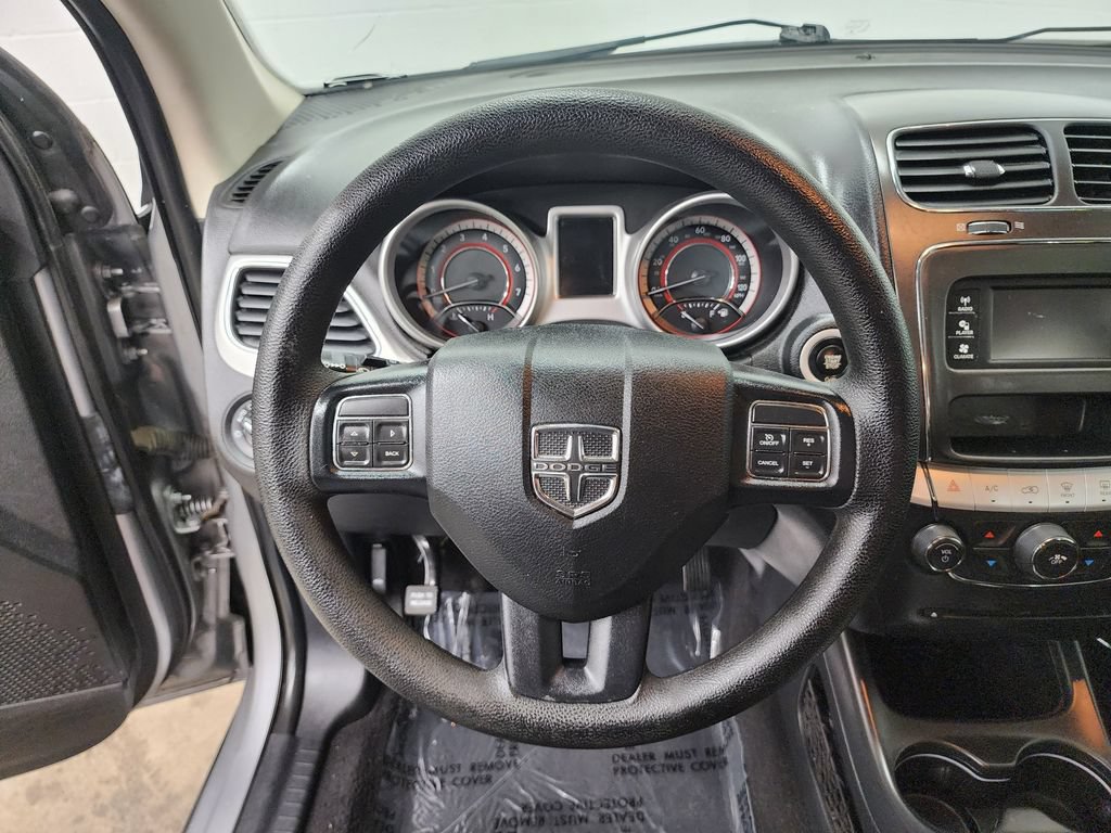 Used 2019 Dodge Journey SE FWD image 13