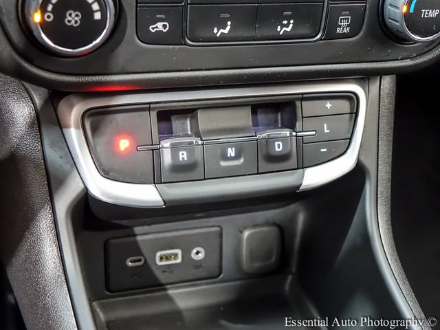 Used 2024 GMC Terrain SLE FWD image 17