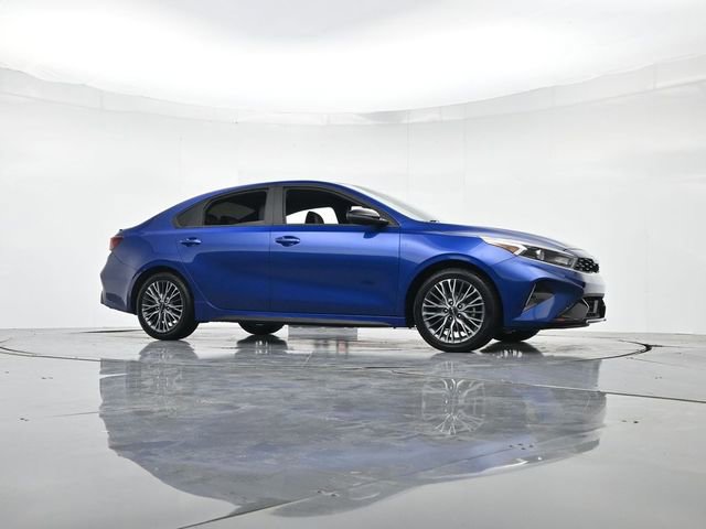 Used 2024 Kia Forte GT-Line image 32