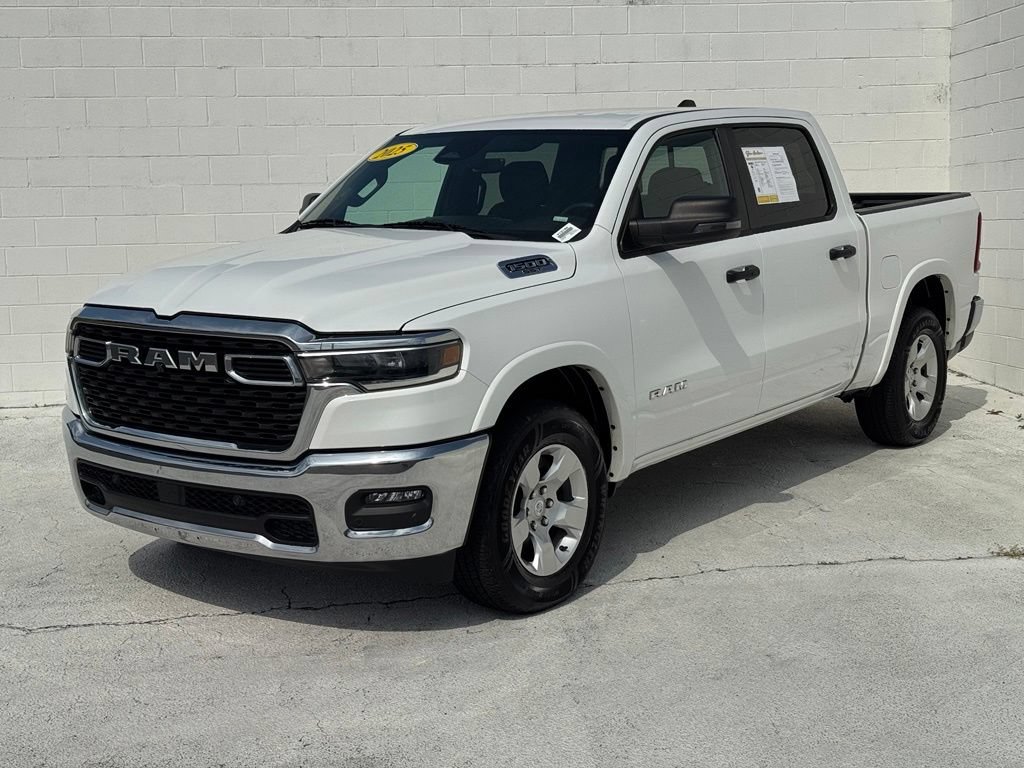 Used 2025 RAM 1500 Big Horn AWD/4WD image 10