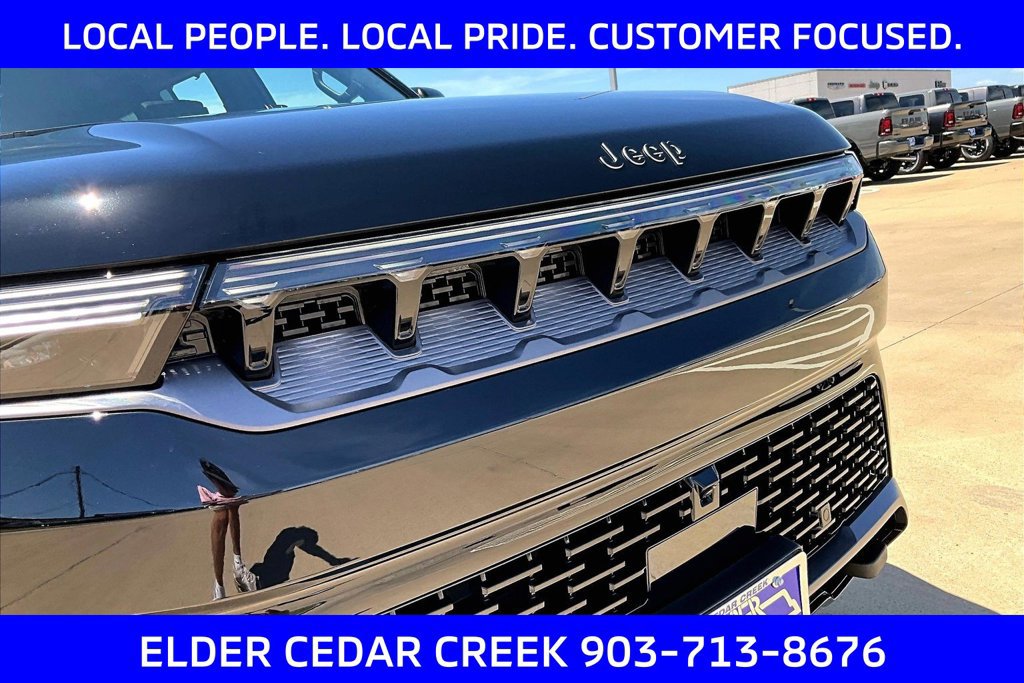 New 2026 Jeep Grand Wagoneer Summit AWD/4WD image 32