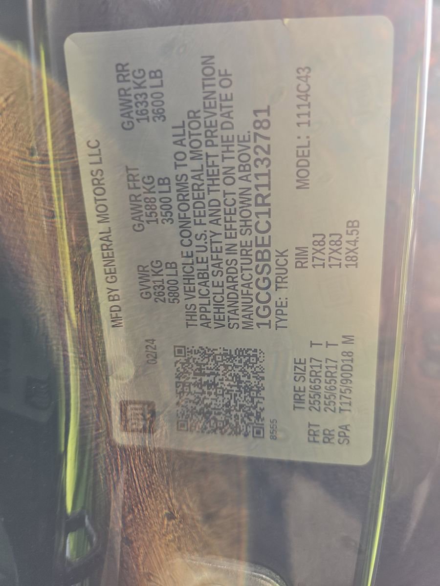 Used 2024 Chevrolet Colorado W/T image 15