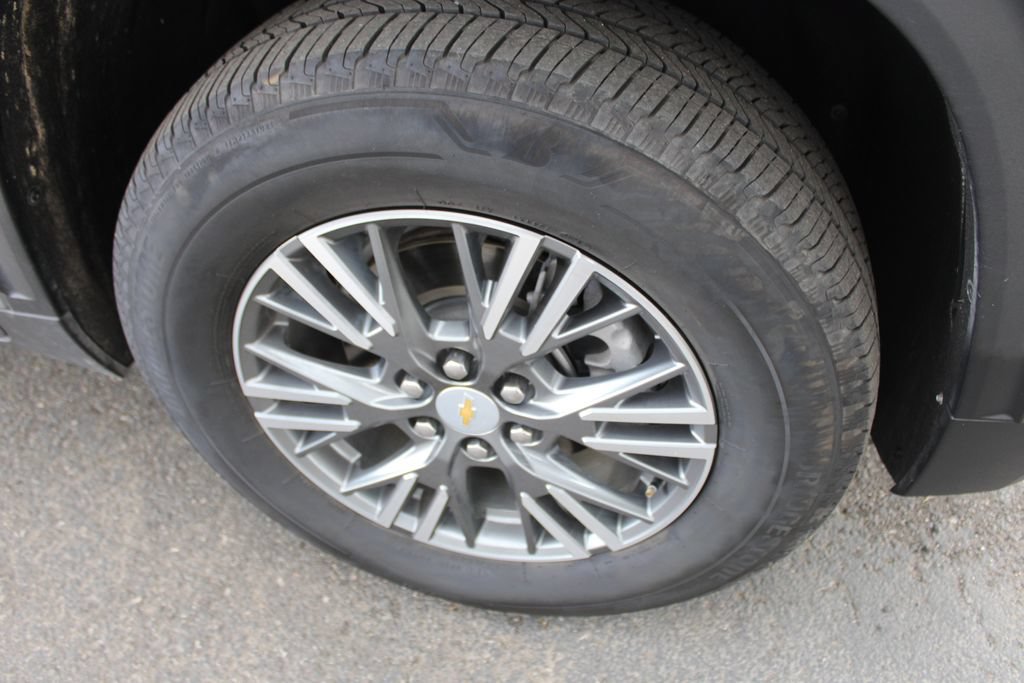 Used 2025 Chevrolet Traverse LT AWD/4WD image 62