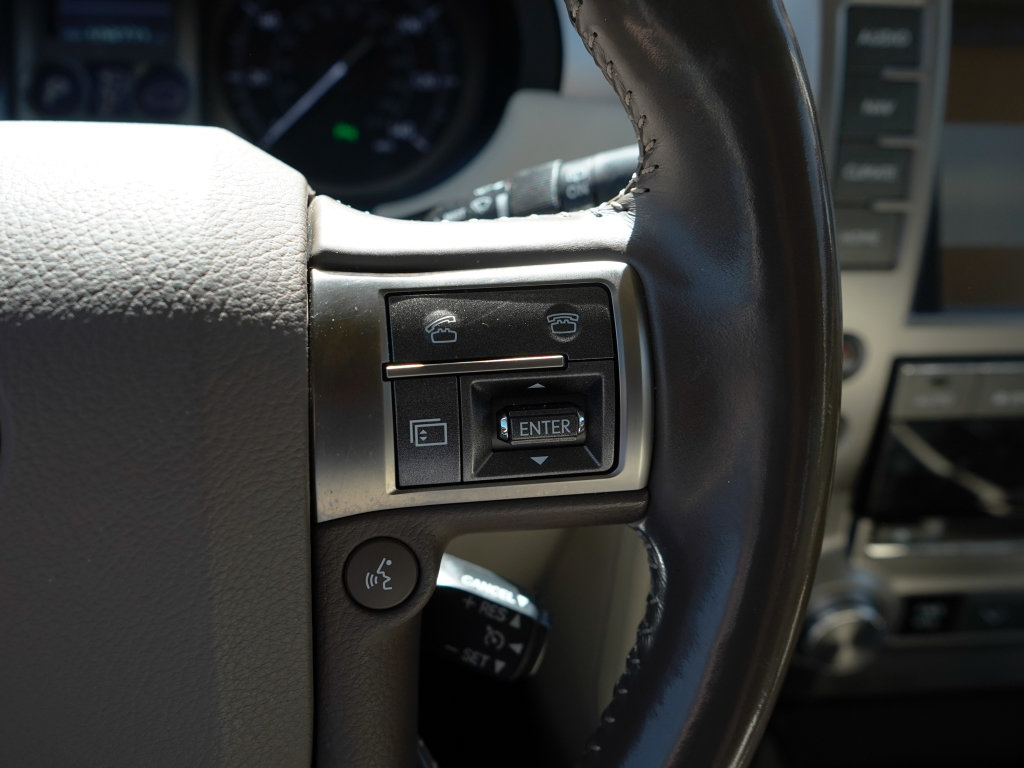 Used 2019 Lexus GX 460 Premium w/ Premium Package image 16