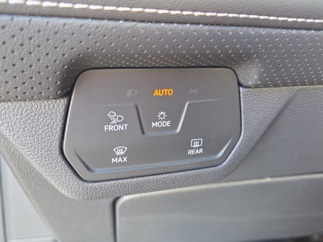 New 2026 Volkswagen Atlas Cross Sport SE FWD image 26