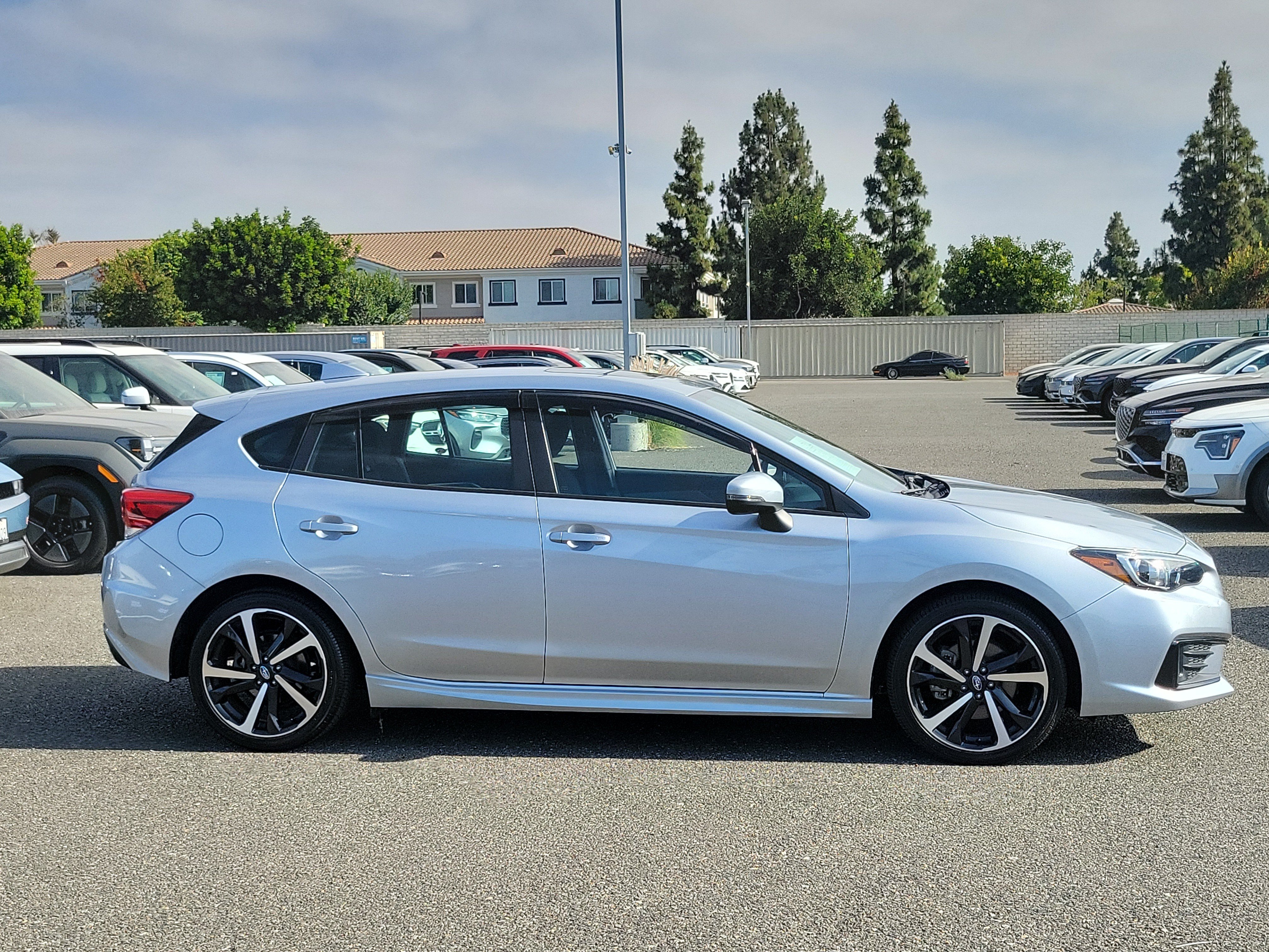 Used 2023 Subaru Impreza 2.0i Sport AWD/4WD image 5