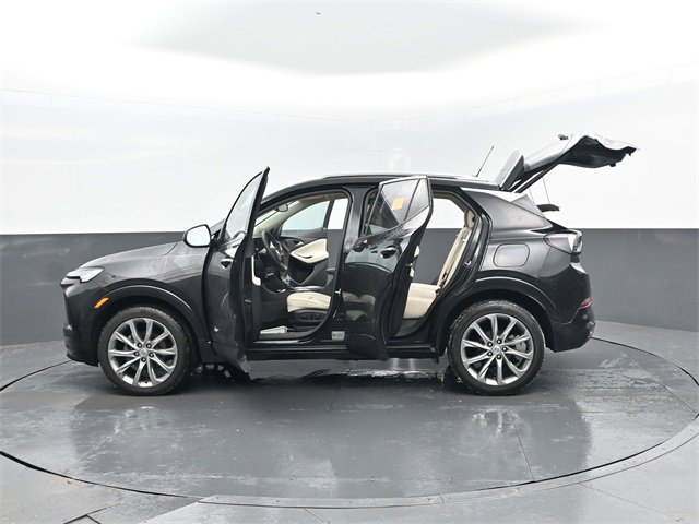 Used 2024 Buick Encore GX Avenir w/ Avenir Convenience Package image 33