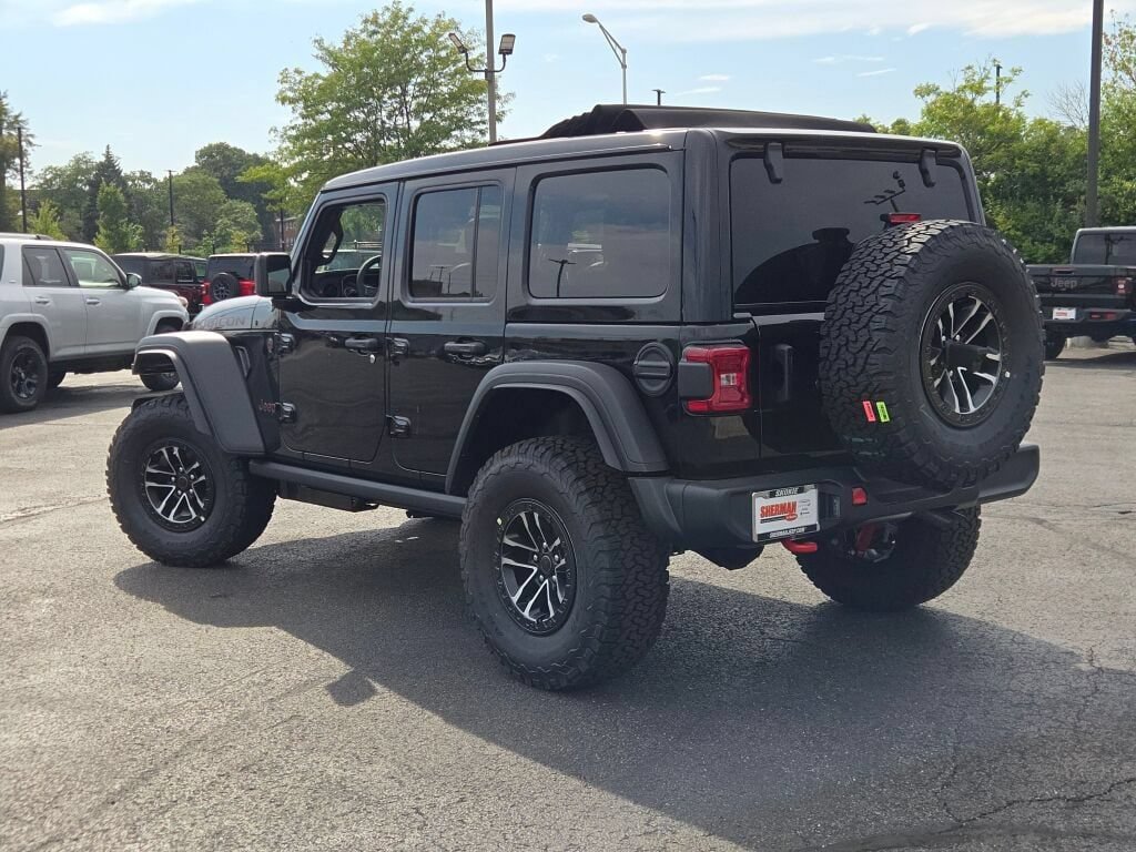 New 2027 Jeep Wrangler Unlimited Rubicon AWD/4WD image 25