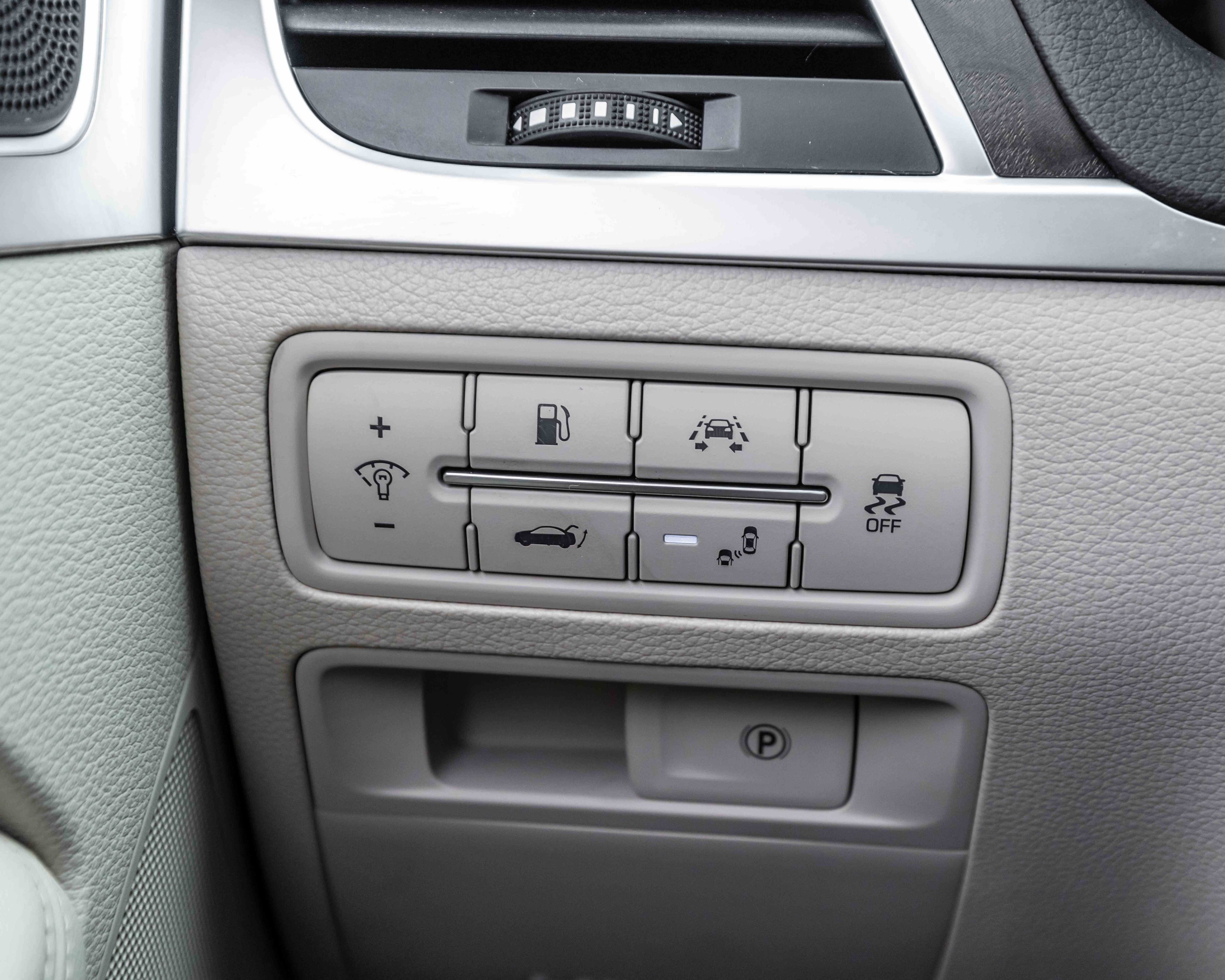 Used 2017 Genesis G80 5.0 Ultimate image 65