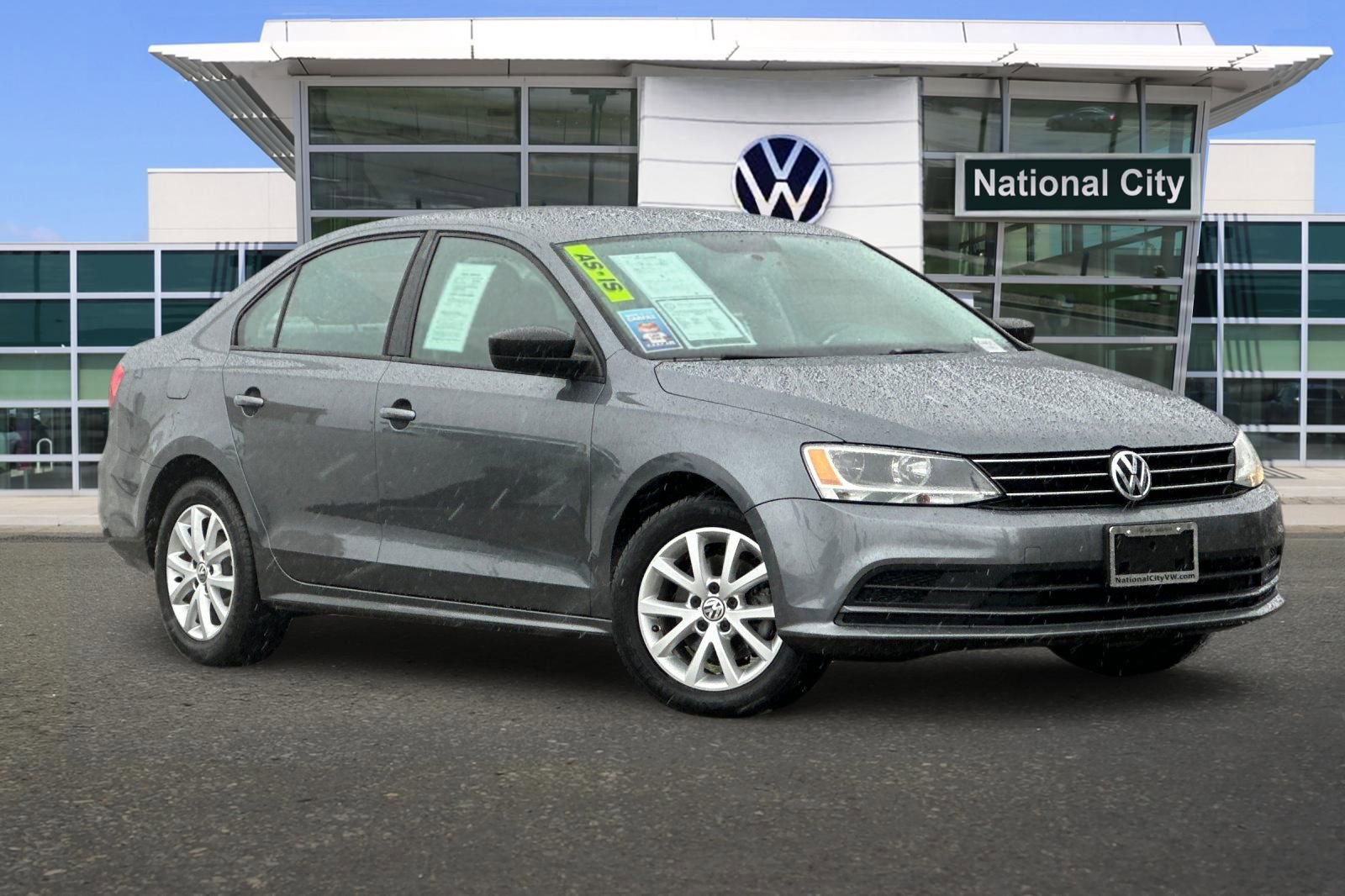 Used 2015 Volkswagen Jetta SE image 2