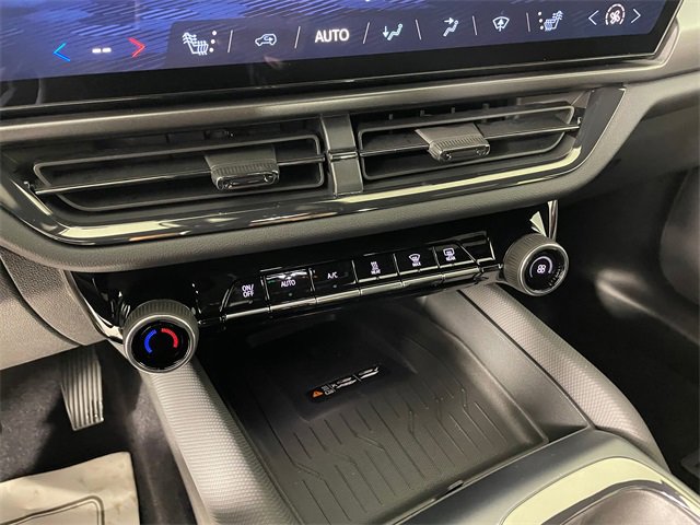 New 2026 Chevrolet Equinox EV RS image 6