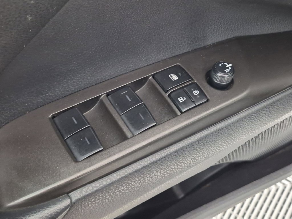 Used 2023 Toyota Camry LE FWD image 14