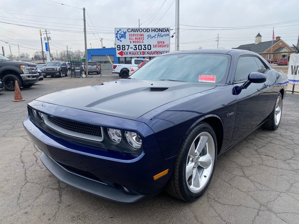 Used 2014 Dodge Challenger R/T image 6