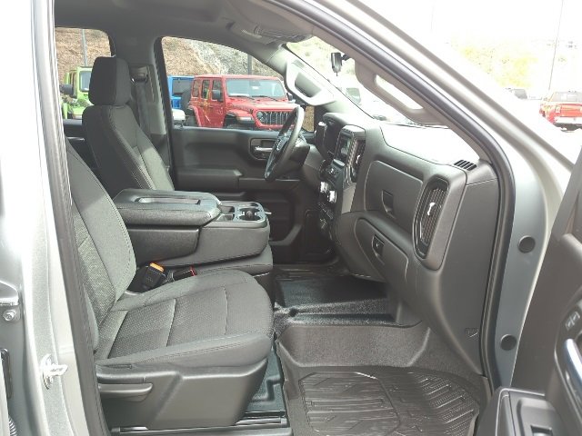 Used 2024 GMC Sierra 1500 Pro w/ Trailering Package image 17