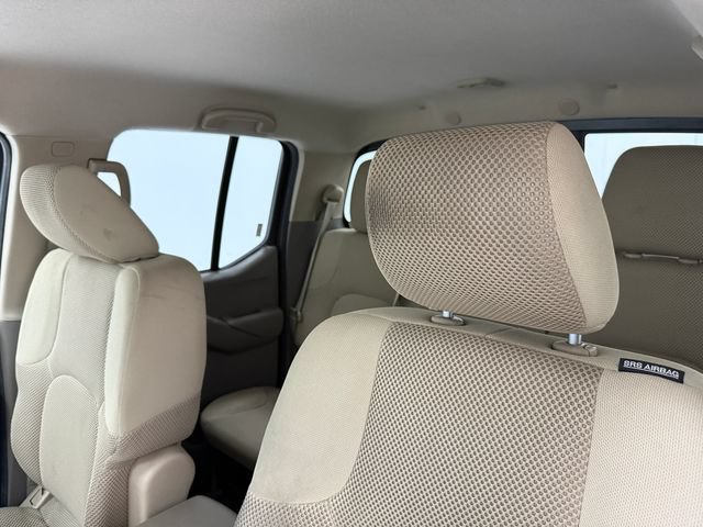Used 2014 Nissan Frontier SV RWD image 24