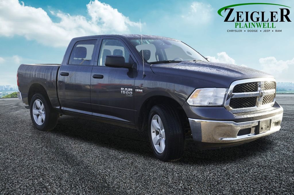 Used 2023 RAM 1500 Classic SLT image 28