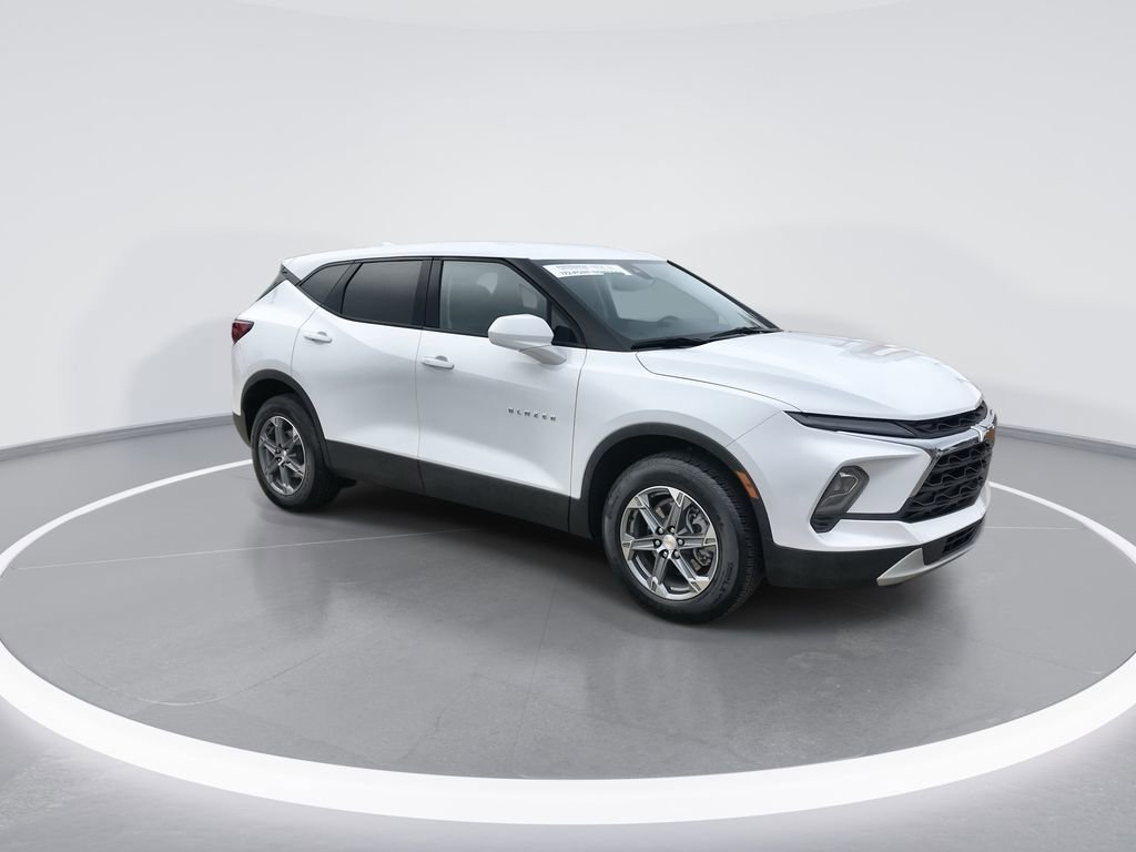 Used 2023 Chevrolet Blazer LT w/ LPO, Floor Liner Package image 2