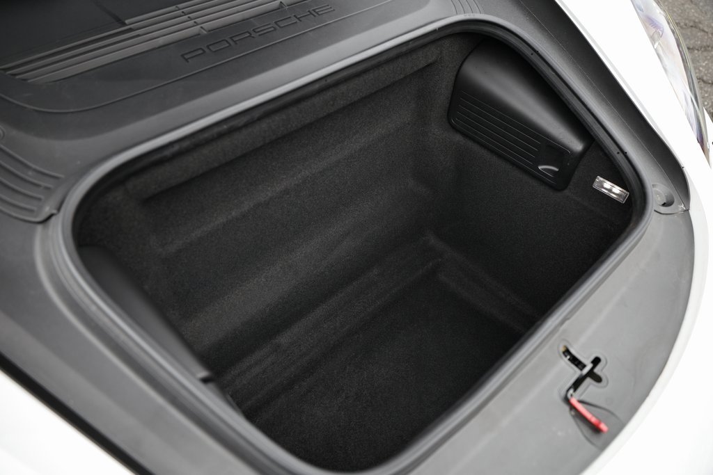 Certified 2024 Porsche 718 Boxster image 30