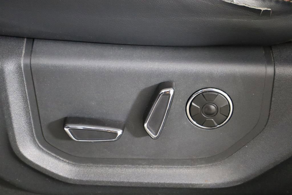 Used 2022 Ford F250 Platinum AWD/4WD image 25