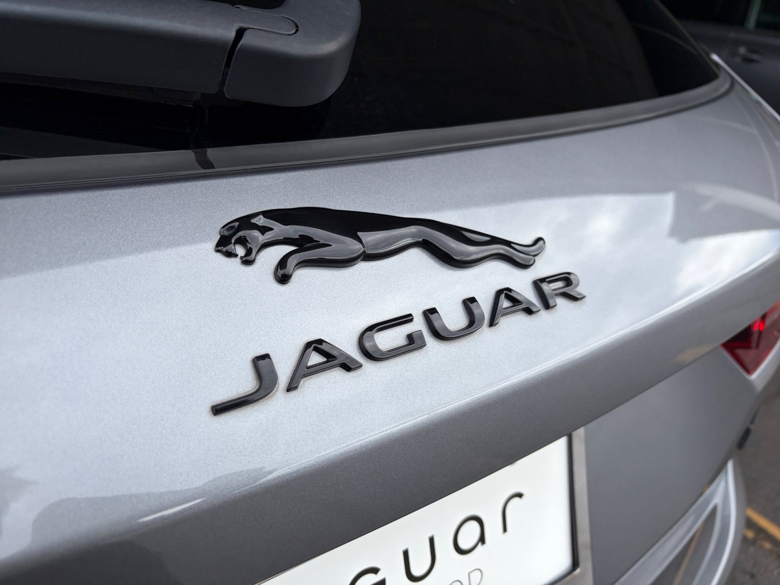 New 2026 Jaguar F-PACE R-Dynamic S AWD/4WD image 22