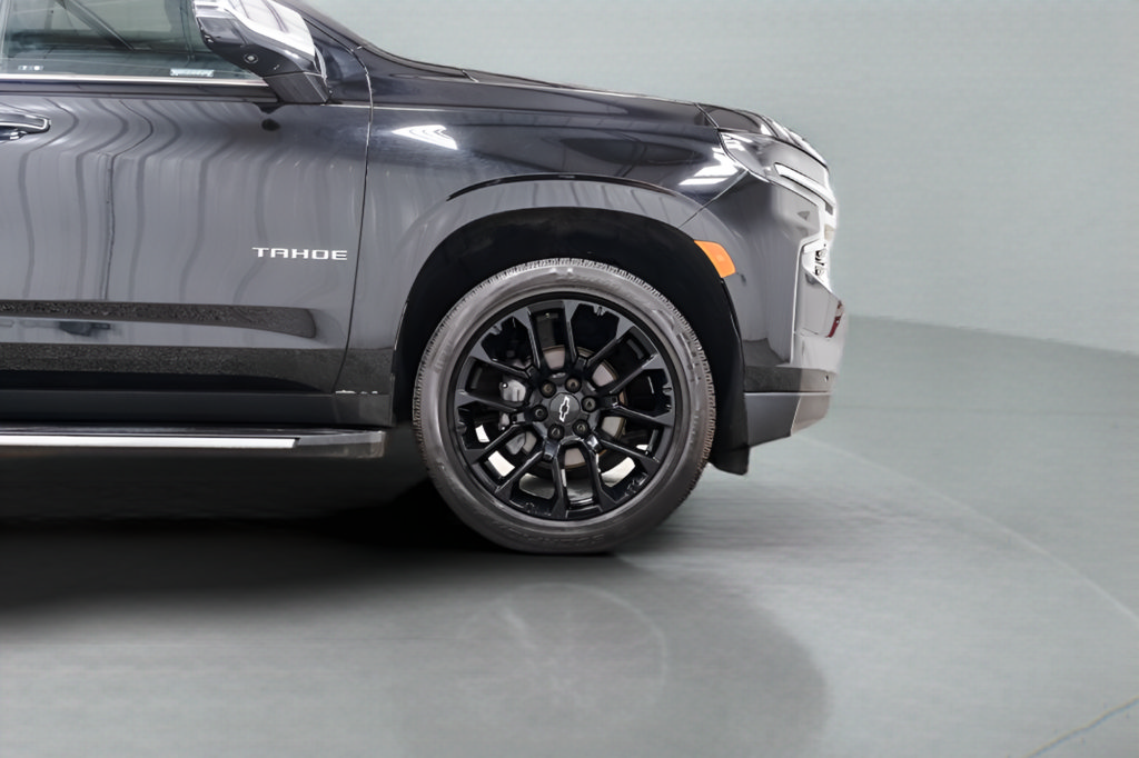 Used 2022 Chevrolet Tahoe Premier AWD/4WD image 7