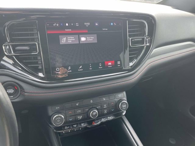 Used 2025 Dodge Durango GT image 25