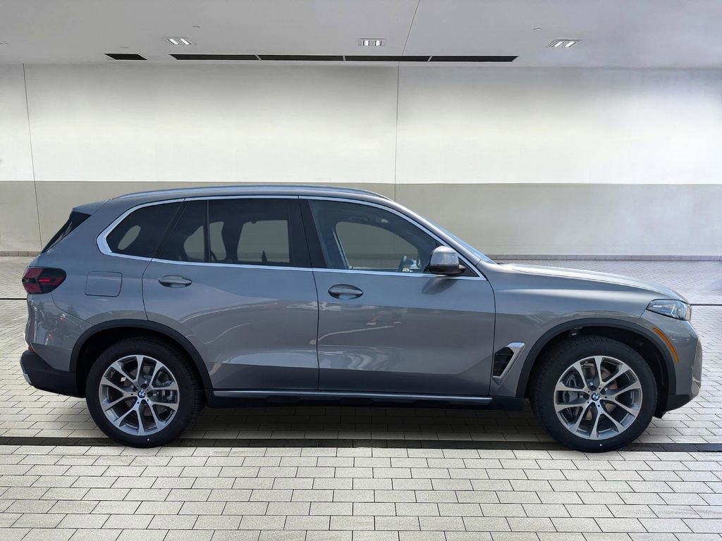 New 2026 BMW X5 xDrive40i image 6