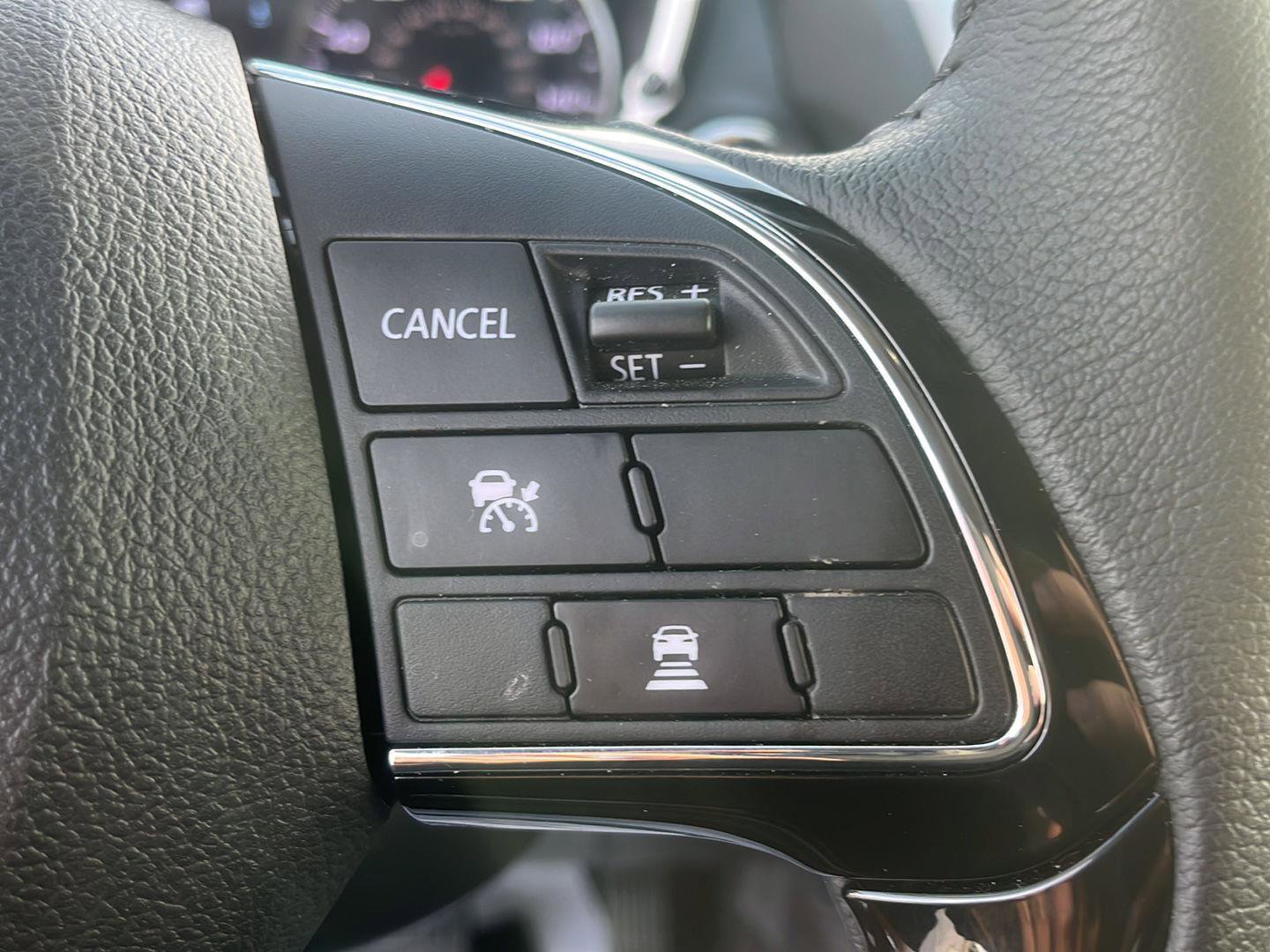 Used 2025 Mitsubishi Eclipse Cross SE image 15