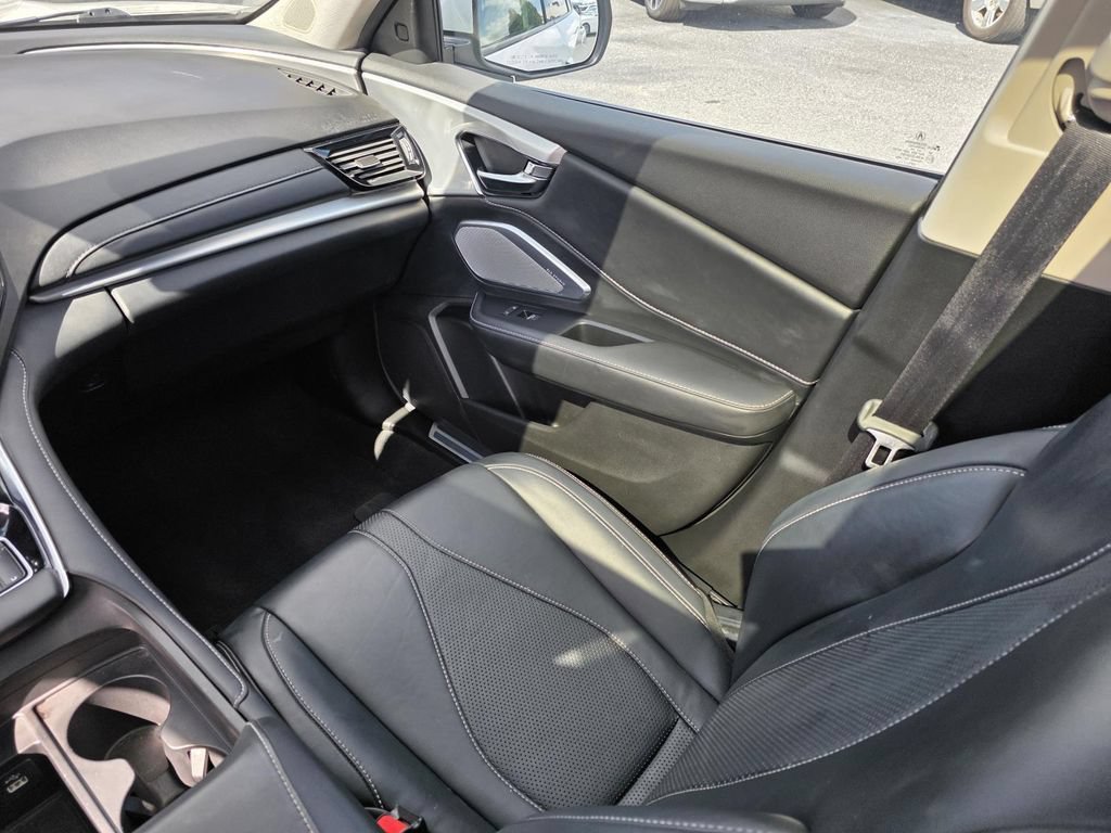Used 2023 Acura RDX w/ Technology Package FWD image 30
