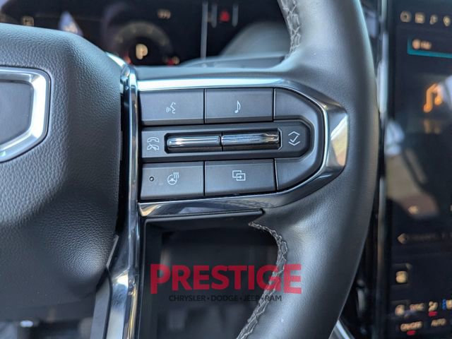 Used 2025 GMC Yukon XL Denali image 21