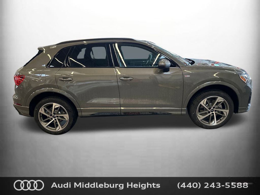 New 2025 Audi Q3 2.0T Premium image 7