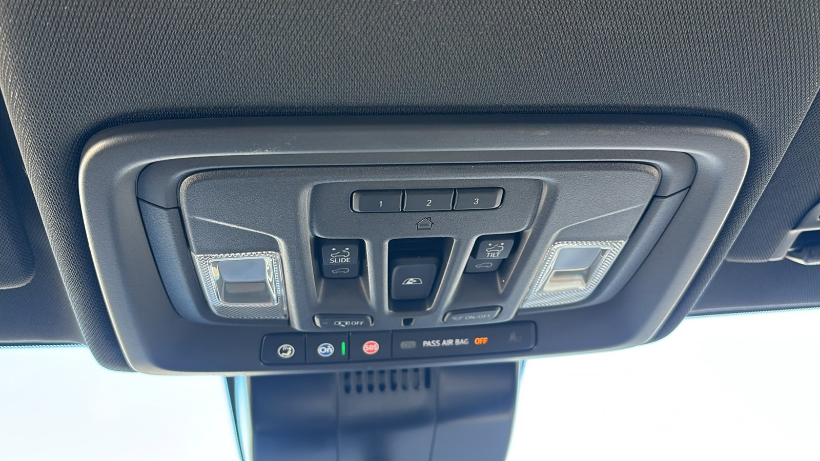 Used 2024 GMC Sierra 2500 AT4 w/ AT4 Premium Plus Package image 20