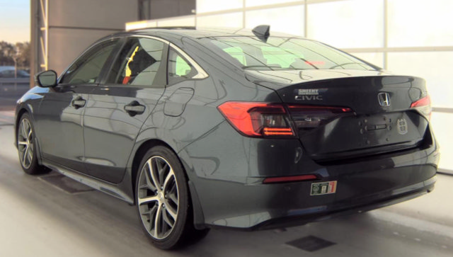 Used 2024 Honda Civic Touring image 6