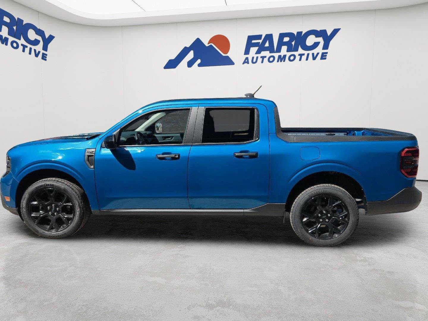 New 2026 Ford Maverick XLT w/ Equipment Group 301A AWD/4WD image 8