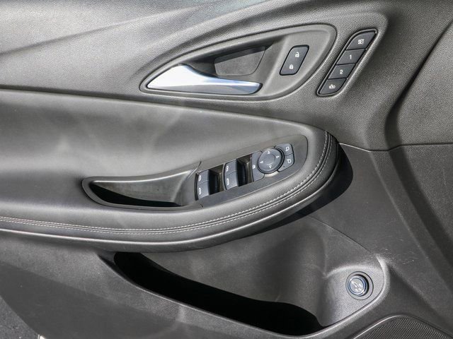 Certified 2023 Buick Encore GX Essence w/ Experience Buick Package image 13