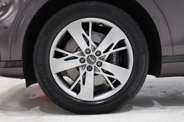 Used 2023 Genesis GV70 3.5T Sport w/ Sport Advanced Package AWD/4WD image 11