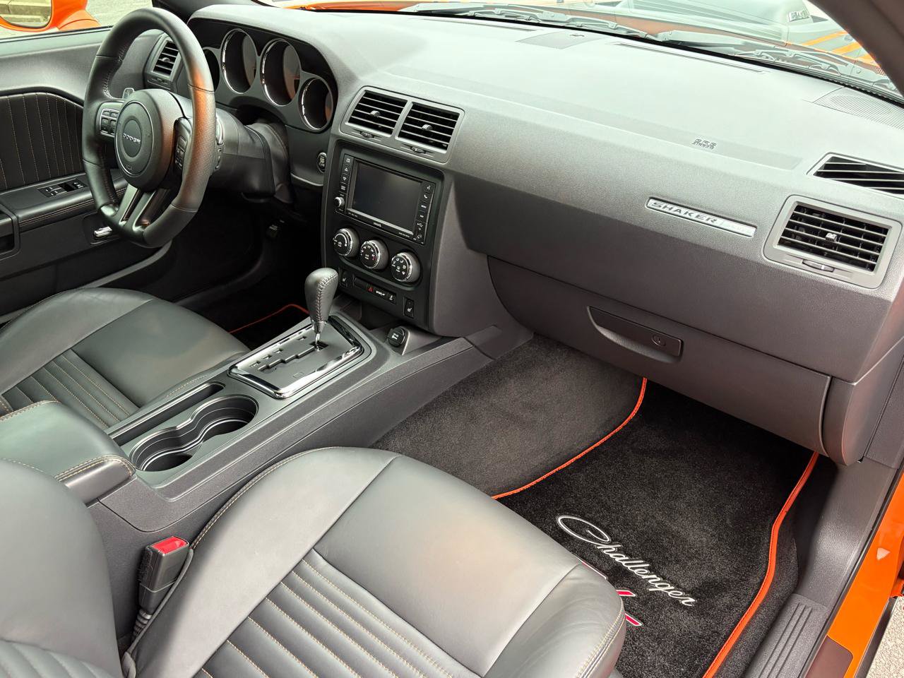 Used 2014 Dodge Challenger R/T RWD image 23