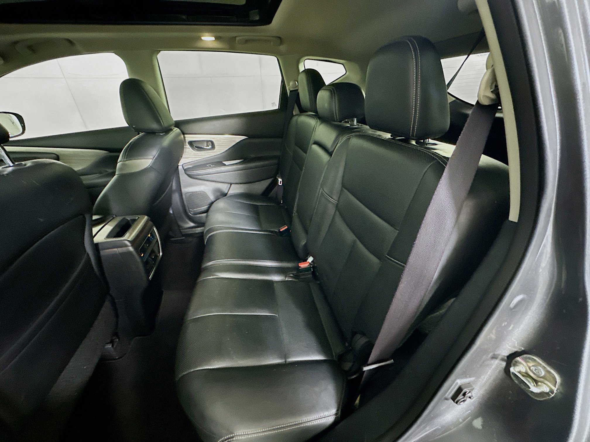 Used 2015 Nissan Murano Platinum w/ Platinum Technology Package image 29