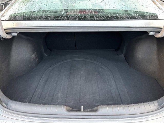 Used 2025 Hyundai Elantra Limited image 8