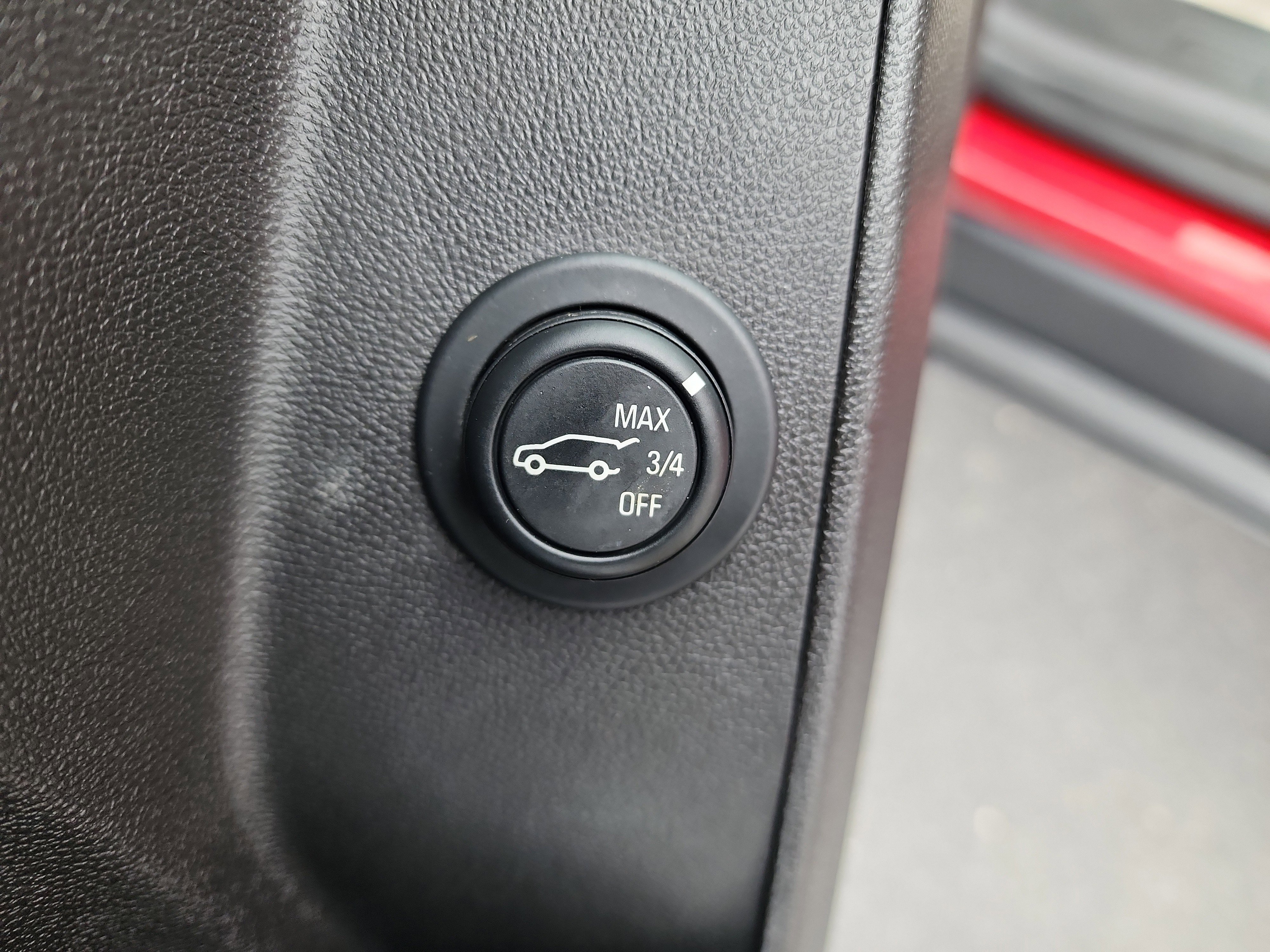 Used 2019 Chevrolet Equinox LT AWD/4WD image 13
